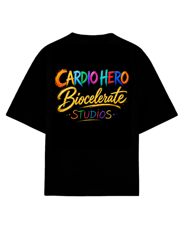 Playera oversize negra Cardio Hero Biocelerate Studios letras de colores